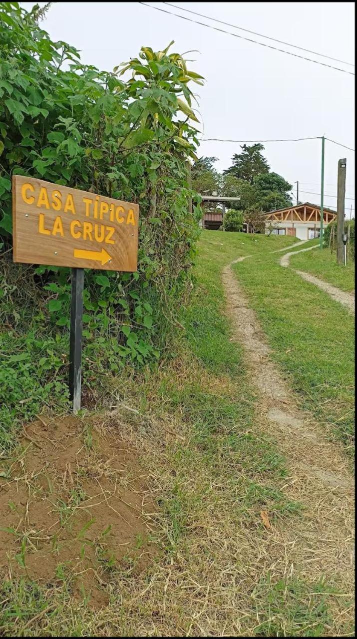 Casa Tipica La Cruz Villa Monteverde Bagian luar foto